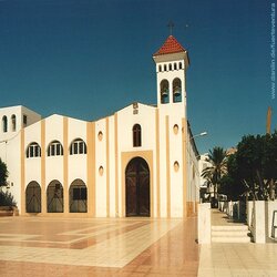 tuineje-gran_tarajal_iglesia.jpg