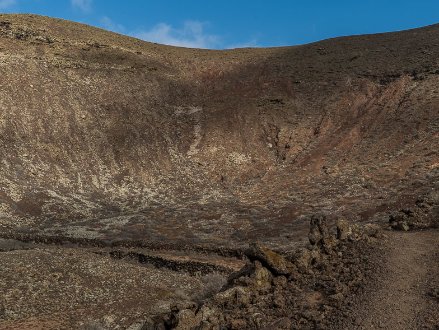 imagen de la alineacion de volcanes bayuyo en fuerteventura
